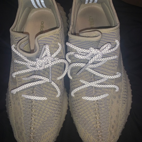 Yeezy “Antlia” size 11